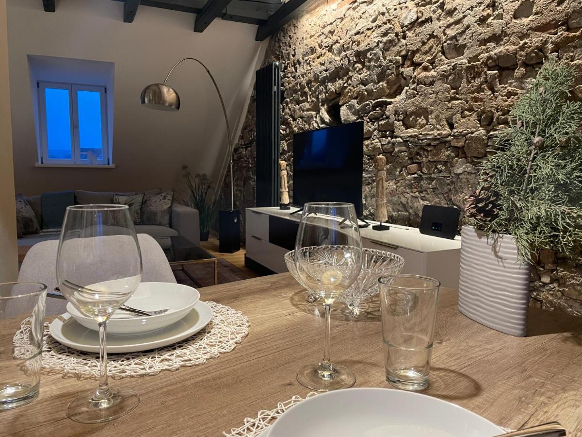 Voh Super Exklusives Loft, Zentral, Smart-Tv, Parkplatz Leilighet Vohenstrauss Eksteriør bilde